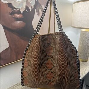 Brown Snake Print Chain Shoulder Bag
